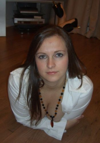 Индивидуалка СПб Алёна  Шатенка c 3 размером груди у метро Площадь Мужества Санкт-Петербург Фото-1